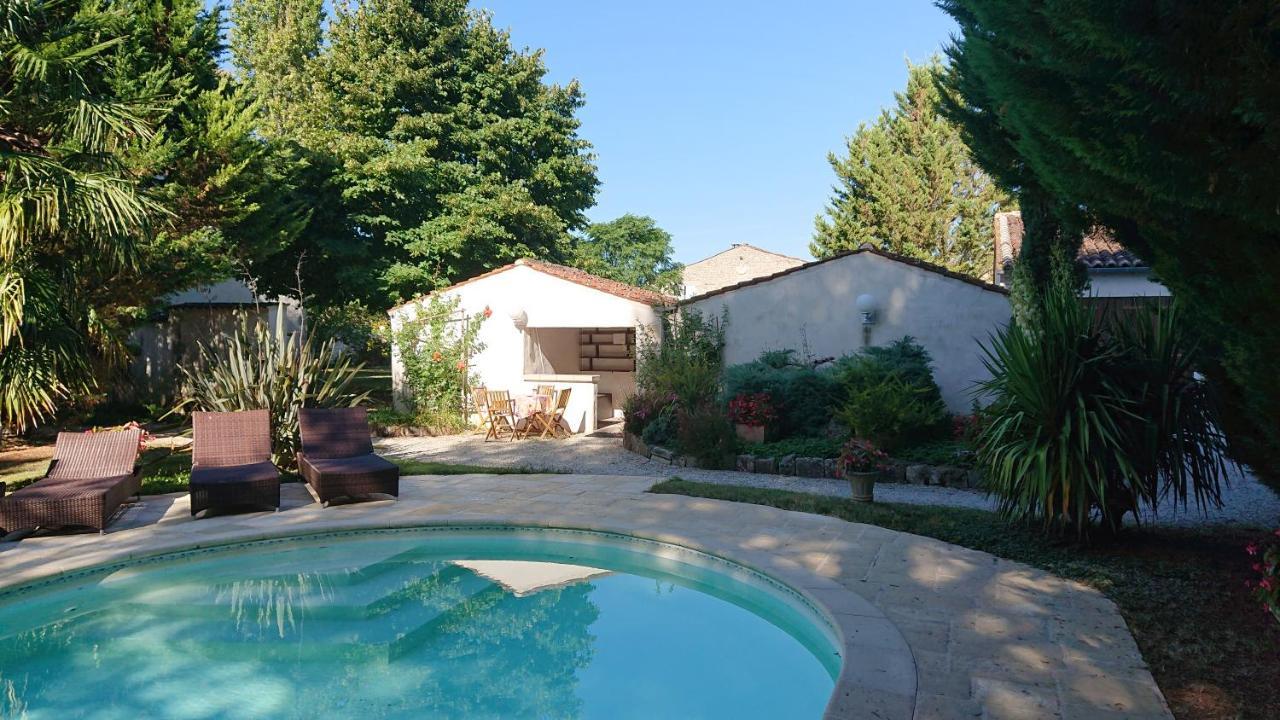 Villa La Diguinerie Prignac Exterior foto